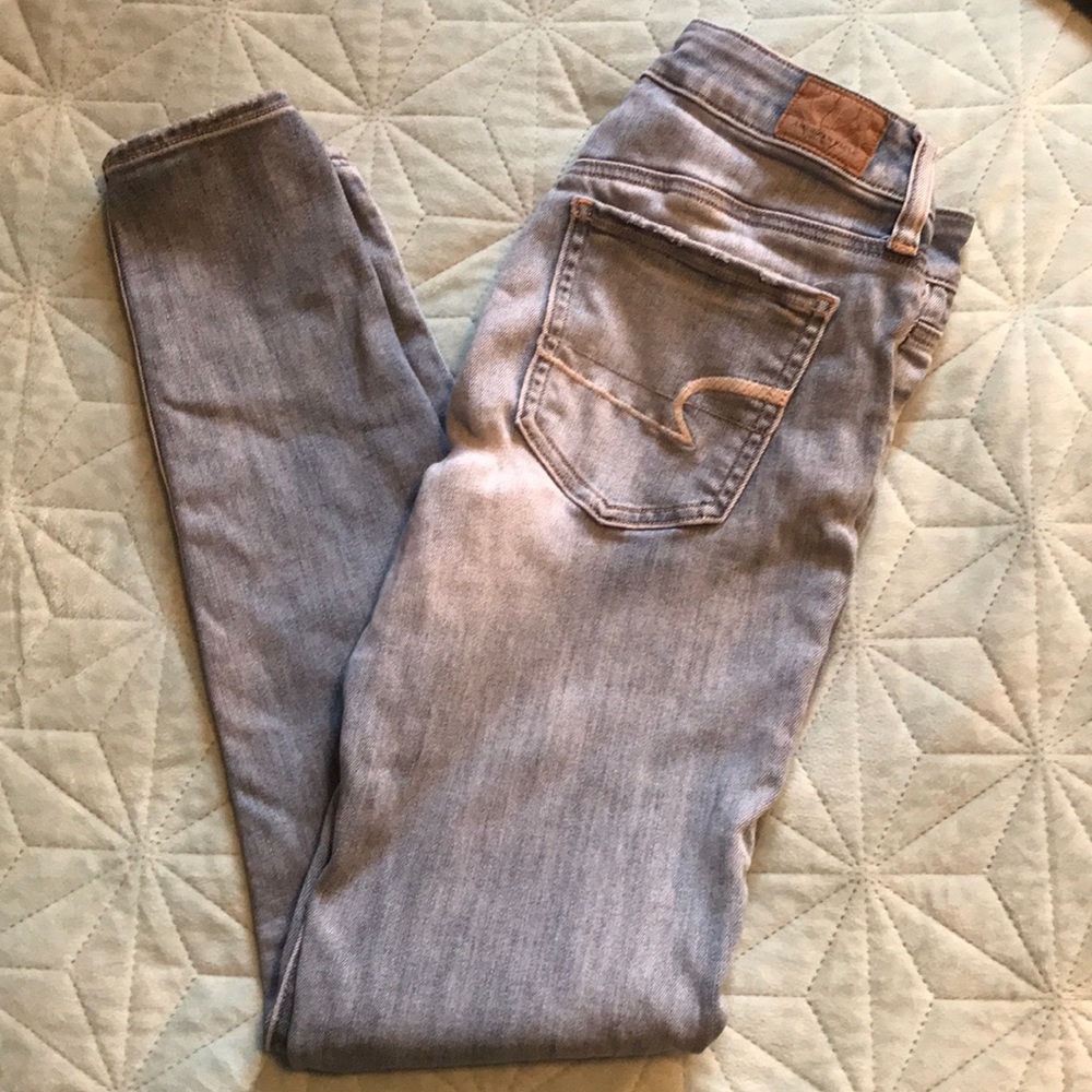 Gently used American Eagle jeans!